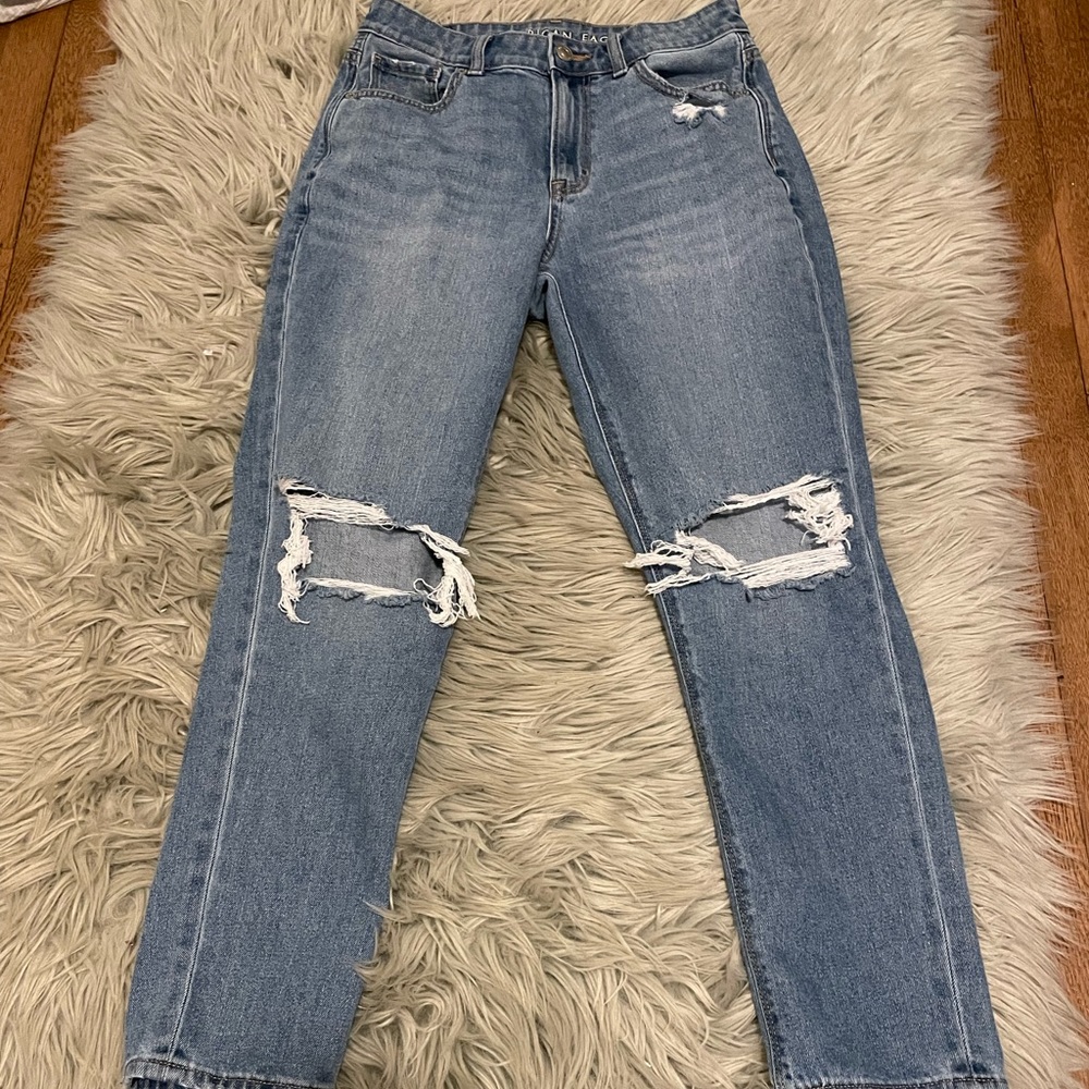 American Eagle Mom Jeans